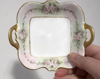 Antique Nippon Porcelain Trinket Dish – Hand-Painted Roses, Gold Gilt, Circa 1911