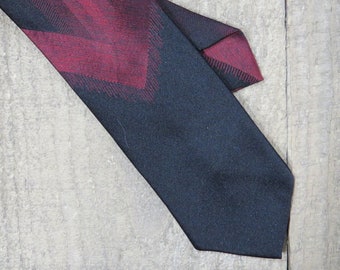 Vintage Mid Century Skinny Tie Silk Black and Red Mens 1960s Rockabilly Necktie Maisel Rat Pack Era