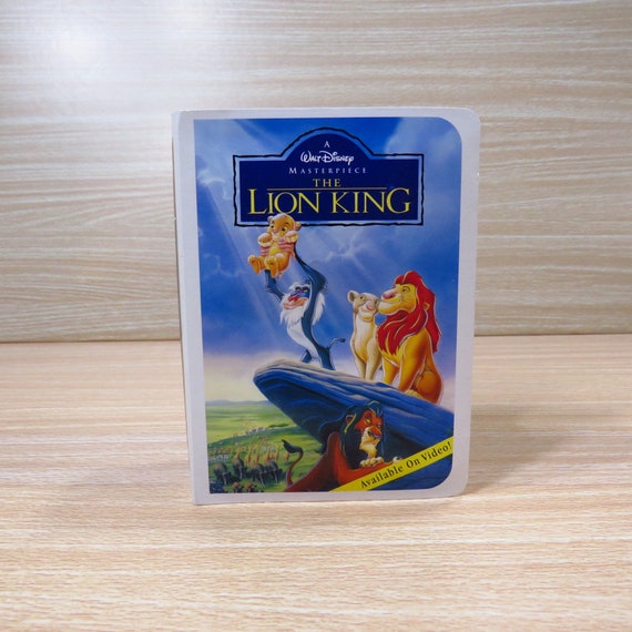1996 Disney Masterpiece The Lion King Figure McDonalds Happy Meal Toy VHS box 