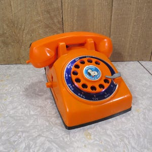 Snoopy Telephone - Etsy