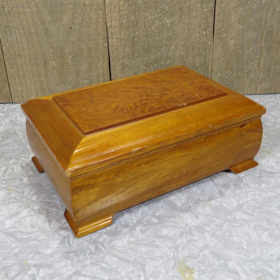 Wood Midcentury MELE Jewelry Music Box