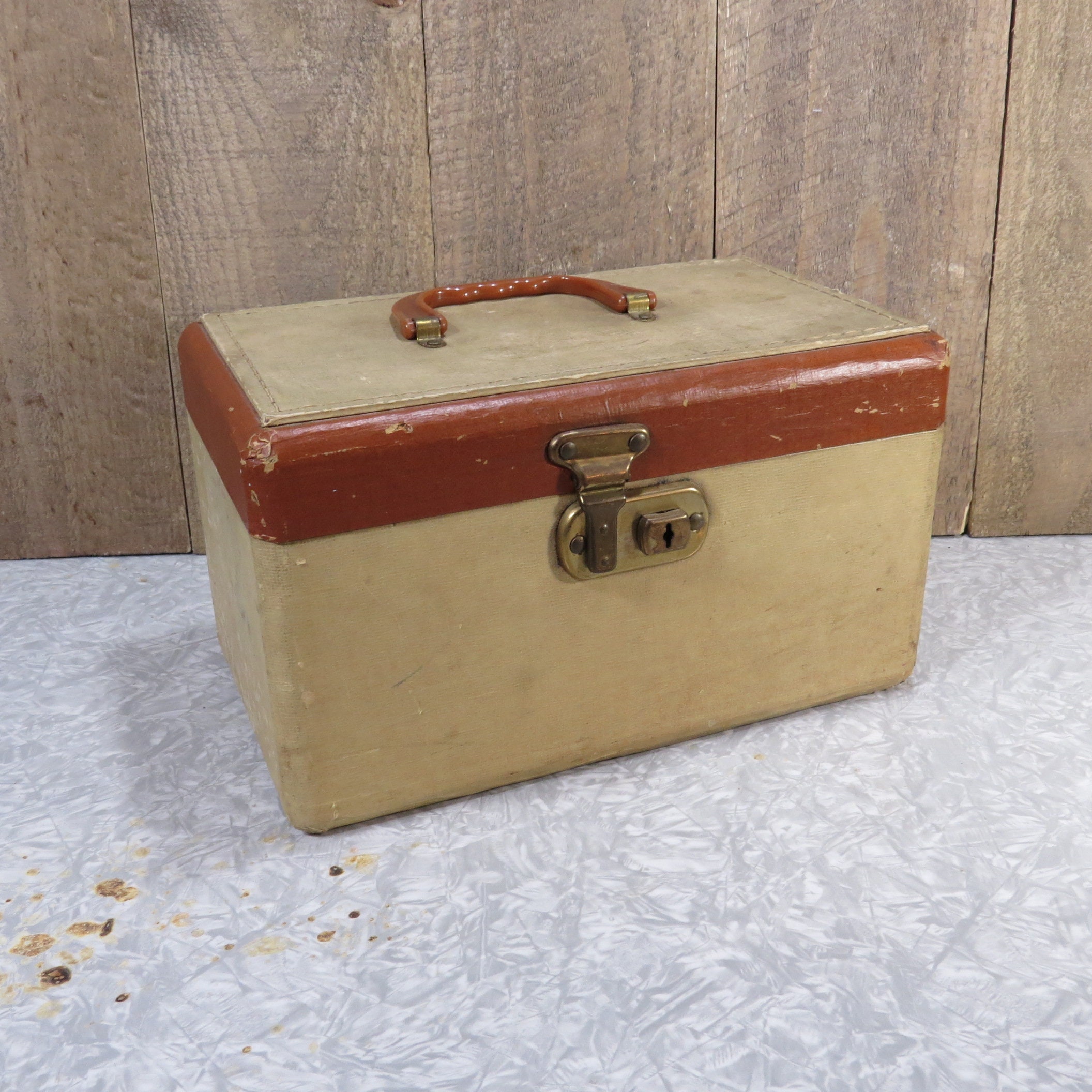 Mid 20th Century Vintage Luggage Monarch Train Case