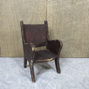 Antique Miniature Wood Armchair – Primitive Doll Chair with Distressed Patina – 4.5&quot; Tall Folk Art Furniture