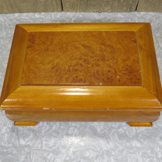 Wood Midcentury MELE Jewelry Music Box View 4