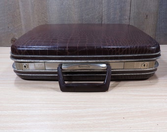 Vintage Samsonite Brown Alligator Hard Sided Briefcase