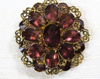 Vintage Amethyst Glass Dress Clip – Gold Filigree Art Deco Fur Clip
