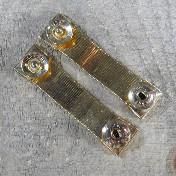 Kum-A-Part Snaps Gold Tone Cufflinks With Glass Stone Center Single