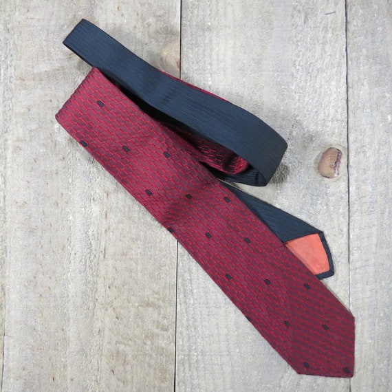Red and Black Silk Skinny Tie Vintage 1960s Mens … - image 2
