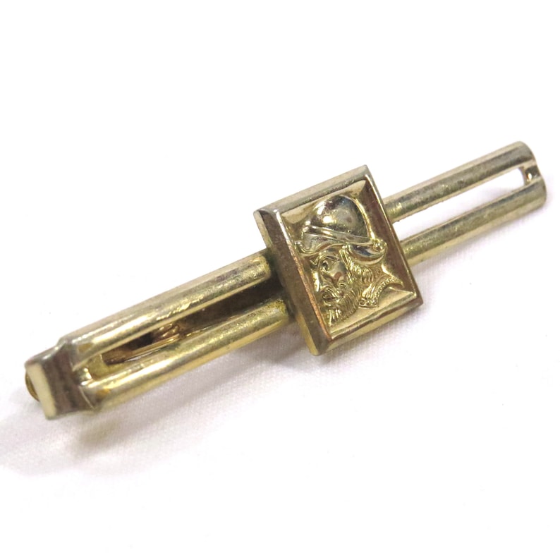 Vintage Mid Century Cuff Link and Tie Bar Set 1960s 1970s Goldtone Metal Soldier Set
