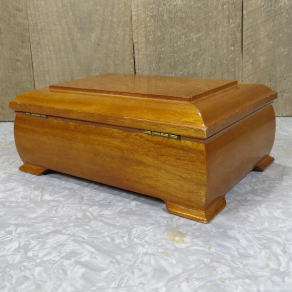 Wood Midcentury MELE Jewelry Music Box View 6