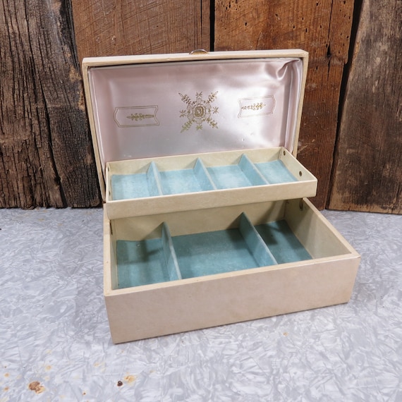 Vintage Mid Century Buxton Jewelry Box - image 1