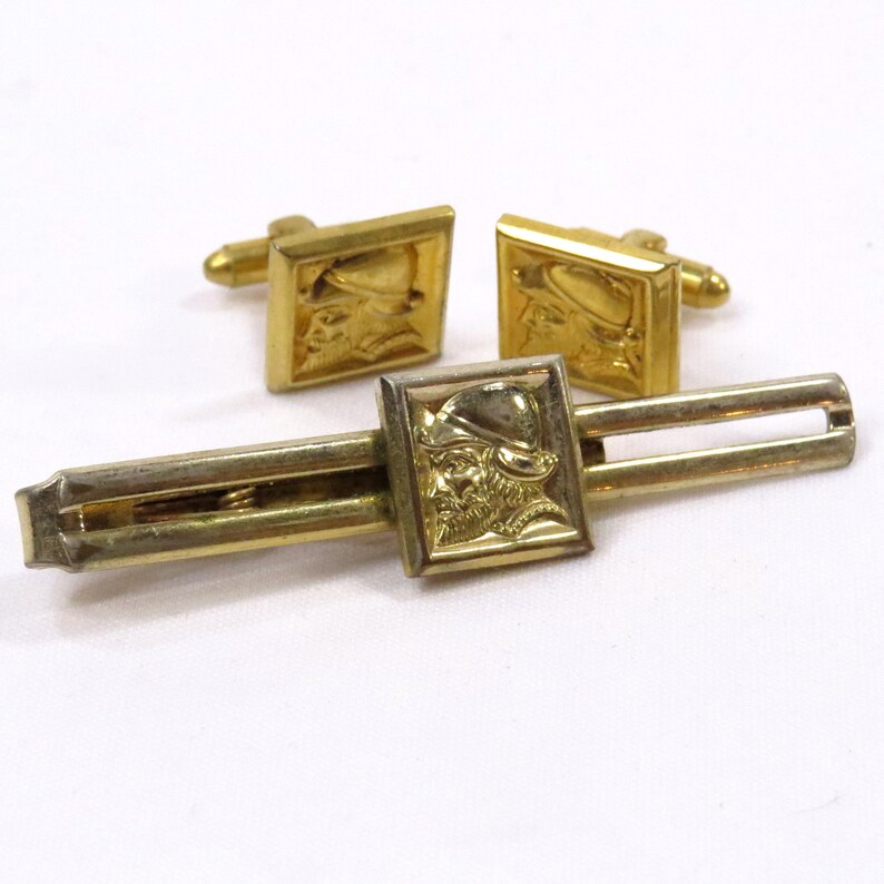 Vintage Mid Century Cuff Link and Tie Bar Set 1960s 1970s Goldtone Metal Soldier Set