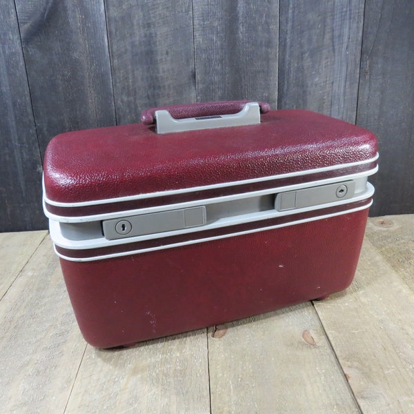 Vintage Burgundy Samsonite Makeup Train Case with Tray and Key, Vintage Hard Sided Airplane Carry On Luggage