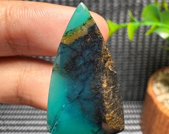 Chrysocolla in Chalcedony Crystal Blue Cabochon Gemsilica Multicolor Natura Bacan Palamea .