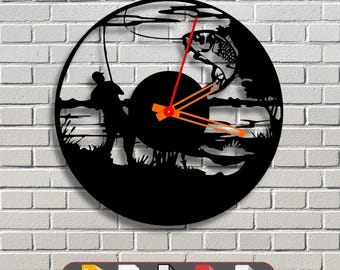 Reloj de pesca SVG para pared / Archivo de corte láser con silueta de pescador / Diseño de esfera de reloj con pez saltando para CNC Glowforge Cricut / DXF CDR Ai Pdf