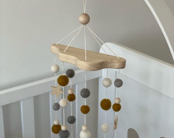 BABYMOBIEL Vilt handgemaakt MALLA babybedje, wieg mobiel, mobiele baby met sterren, geboortecadeau, kinderkamerdecoratie