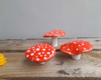 Set of 3 Ceramic handmade Mushrooms