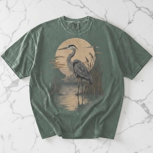 Great Blue Heron Shirt, Vintage Bird Tshirt, Unisex Comfort Colors, Bird Lover Gift, Birdwatching Tee, Nature Shirt, Wildlife Graphic Tee image 4