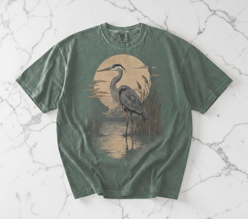 Great Blue Heron Shirt, Vintage Bird Tshirt, Unisex Comfort Colors, Bird Lover Gift, Birdwatching Tee, Nature Shirt, Wildlife Graphic Tee image 4