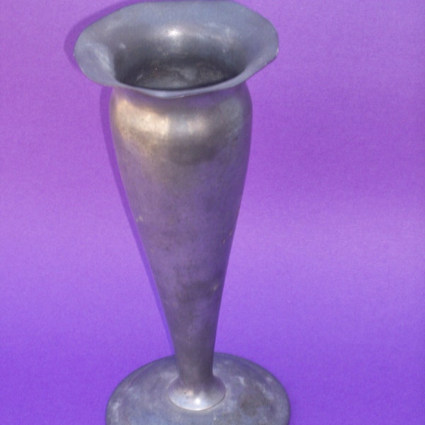 Vintage Benedict Colonial Pewter Vase Number 464