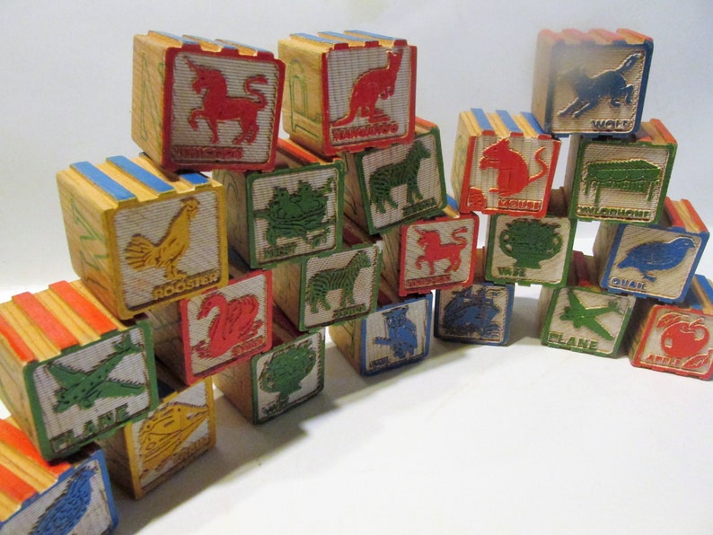 Retro Wooden Children S Alphabet 21 Raised Picture Letters Building Blocks Repurpose Crafts