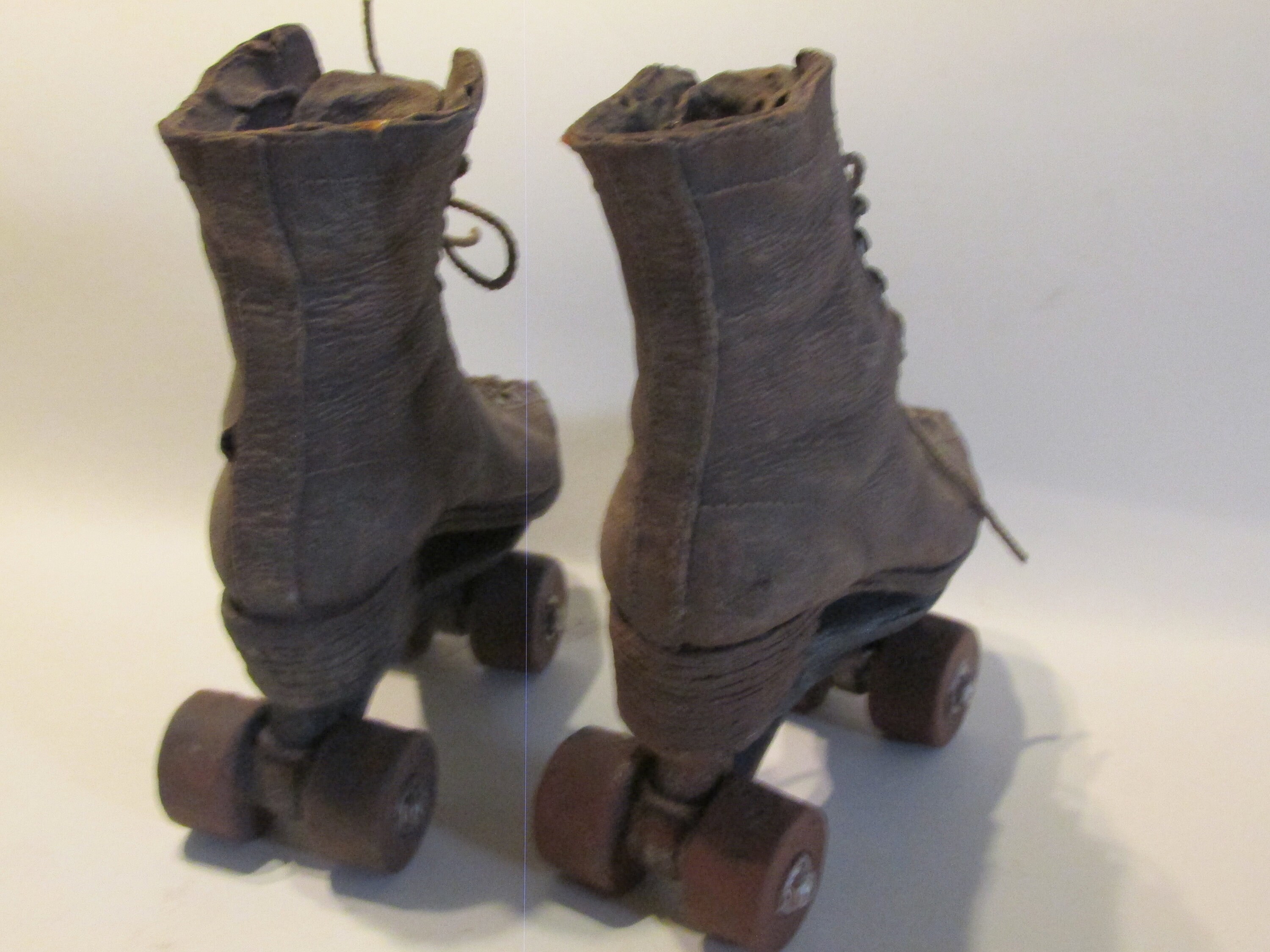 Victorian high top roller hotsell skates