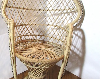Wicker Peacock Doll Chair Tri-Color Design / Plant Holder