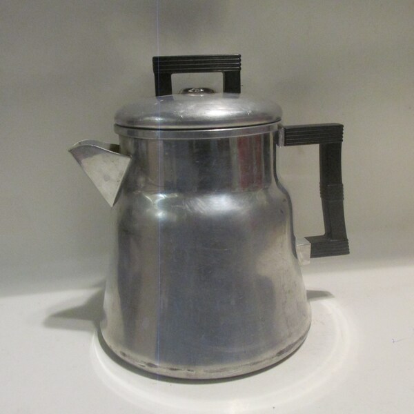 Wear-Ever Aluminum Stovetop Camping Large 8 Cup Coffee Pot with Glass Bubble Topper, Bakelite Handles 1940's-50's / Coffee Pot ONLY