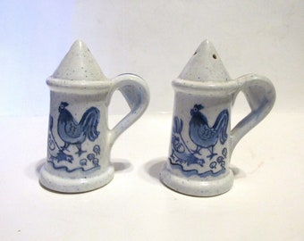 Porcelain Chicken Rooster Stein Hand Painted Shape Salt and Pepper Shakers with Corks / Serving