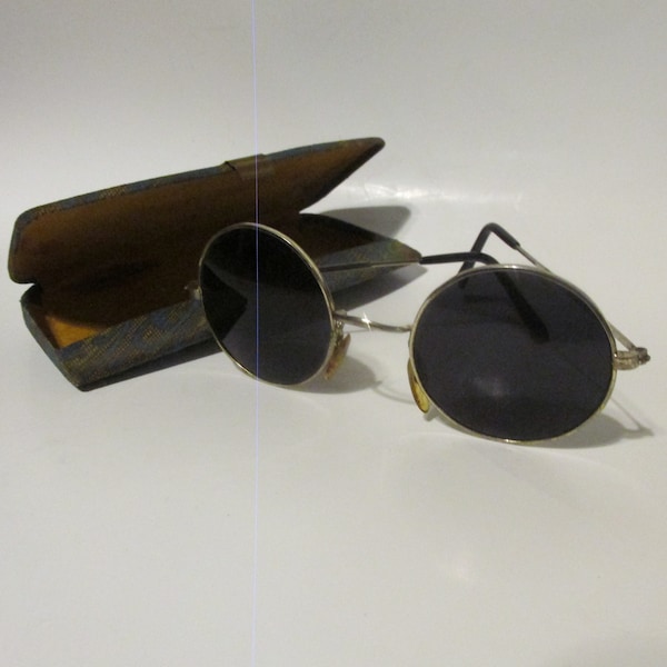 Sunglasses Silver tone with Dark Green Round Lens, Steampunk, Retro Case
