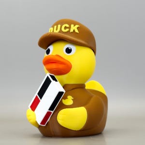 Delivery Duck: Customizable Hat 3D printed duck, Package carrier gift bild 1