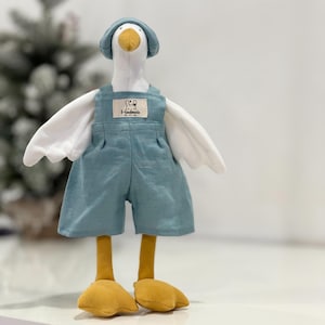 Muñeco de peluche de ganso hecho a mano, peluche de tela Minky con mono, decoración infantil
