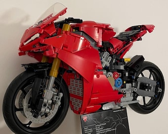 Muurbeugel voor Lego Technic Ducati Panigale V4S 42202, zijwaartse oriëntatie, ideaal cadeau voor Lego-liefhebbers.