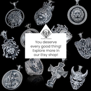 Puede incluir: Una colecci&oacute;n de colgantes plateados con varios dise&ntilde;os, incluyendo un le&oacute;n, Medusa, una cruz con alas de &aacute;ngel y una m&aacute;scara de demonio. La imagen incluye el texto: "You deserve every good thing! Explore more in our Etsy shop!"