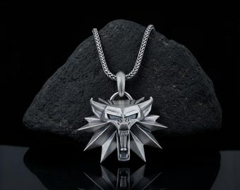 Collar con medallón de lobo de Witcher en plata de ley, colgante de fantasía gótica, joyería de lobo para hombre, regalo para gamers, collar de fantasía oscura.