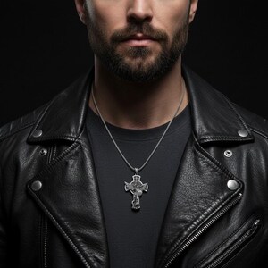 Sterling Silber Erzengel Michael Anhänger, Erstkommunion Kreuz Halskette, katholisches religiöses christliches Geschenk für ihn, Schutzengelanhänger Bild 3