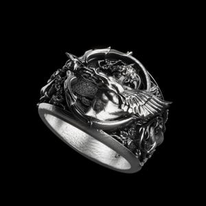 Gothic Eros Angel Sterling Silver Ring: Vintage Style Jewelry