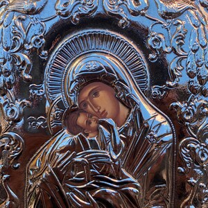 Vintage Greek Orthodox Pure Silver Icon of the Virgin Mary – 17 x 22 cm (Wooden Frame)