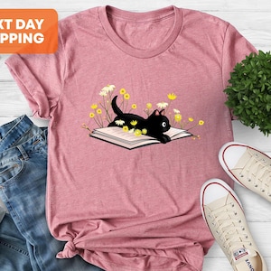 Cute Book Cat Shirt, Cat Shirt, Cute Reading Shirt, Books Shirt, Cute Cat Shirt, Reading Shirt, Book Lover, Cat Tshirt, Book Lover Gift