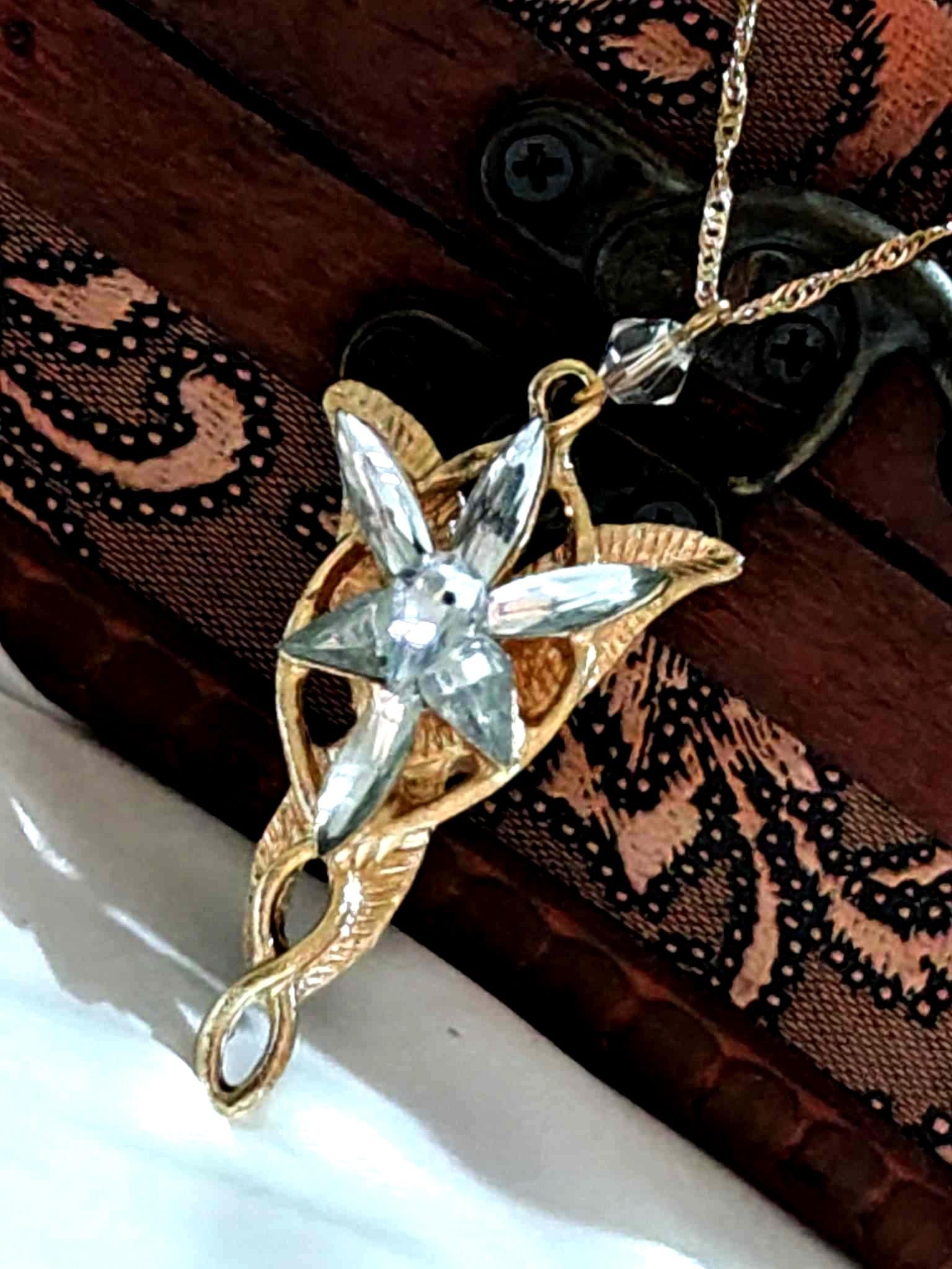 Pendentif Elfe Ou Fée En Or Massif 18 Carats - Bijou Fantaisie Occasion - Or Jaune