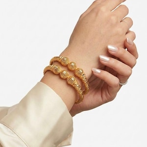 Handgemaakte triple-orb vergulde armbanden – set van 2 | Filigraanontwerp