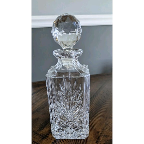 Vintage Lead Crystal Whiskey Decanter Royal Gallery Slovakia Cut Glass Stopper