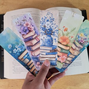 Floral Books Bookmarks, Cozy Bookmark, watercolor bookmarks, Garden Bookmark, Bookish Gift, Book Accessory, Stack of books bookmark