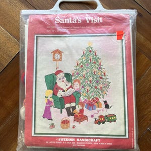 Vintage Crewel Embroidery Kit Santas Visit Christmas Tree Holidays Swedish Handicraft Crafting Supplies