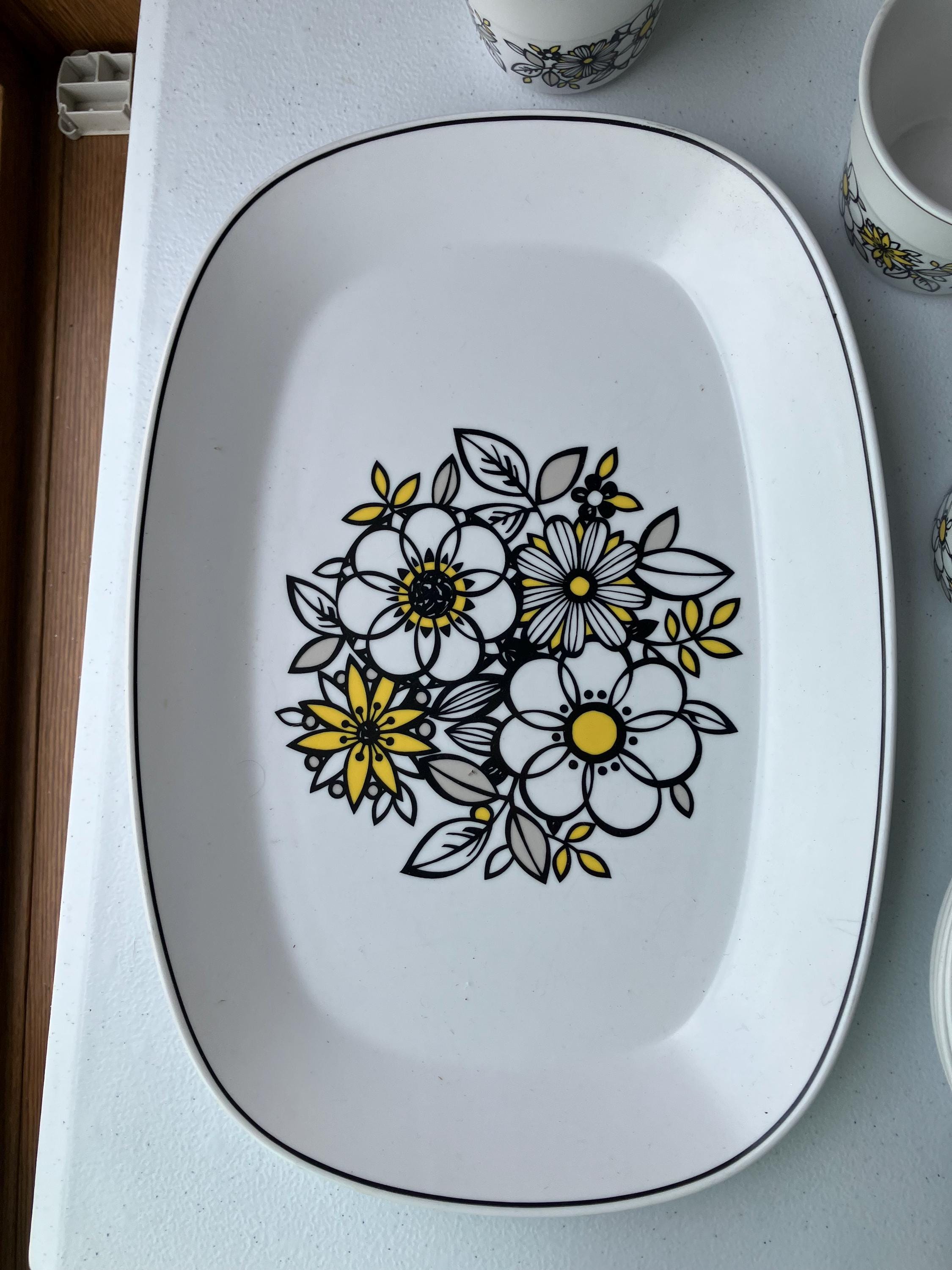 Vintage Noritake Progression Dishes Set Tressa Pattern Black
