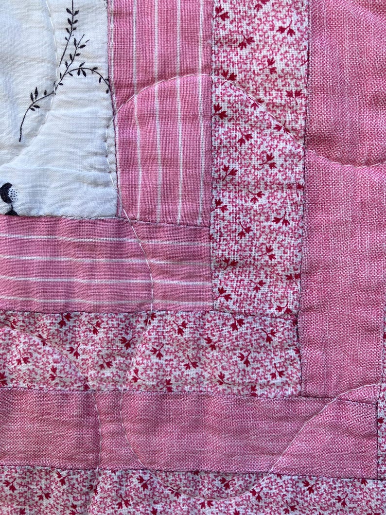 Vintage Quilt Log Cabin Barn Raising Design Blue White Pink Yellow Red ...