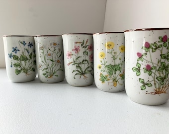 Vintage Botanical Stoneware Mug: Made in Japan