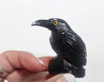 Small Carved Black Onyx Raven, Gemstone Raven, Crow, Carved Gemstone, Totem Animal, Raven Art, Raven Figurine, Raven Decor, Black Crow, Goth