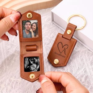 Ultrasound Leather Keychain Holds 2 Photos, Sonogram Keychain, Dad to Be Christmas Gift, First Time Dad Present, Pregnancy Reveal Husband
