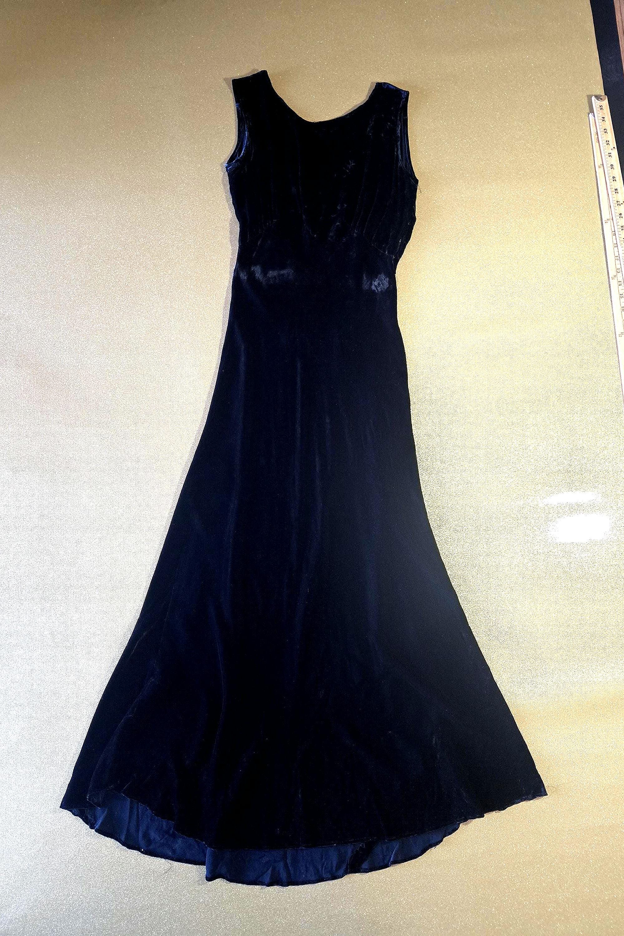 Vintage Silk Velvet Gown. 1930s Full Length Black Dress. - Etsy